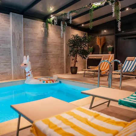 別荘 So'lodge & Piscine