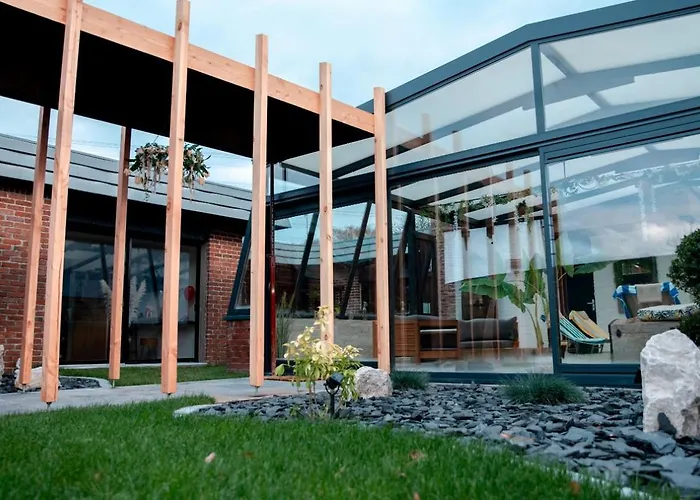 So'lodge Spa&piscine Ferienhaus *